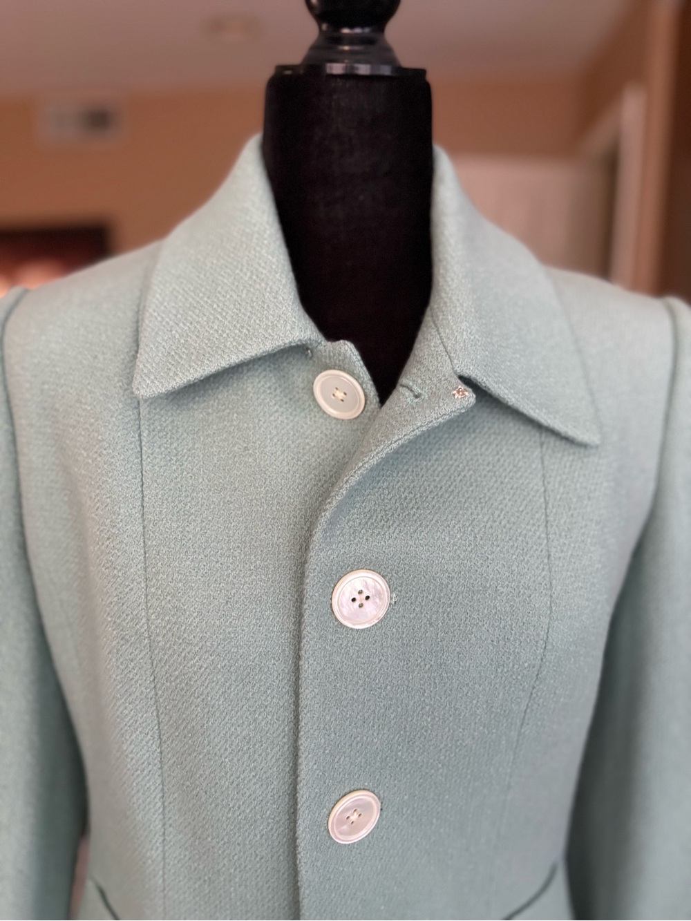 Ralph Lauren Purple Label Women's Mint Tailored Button-Front Blazer Size 8 - Picture 3 of 16